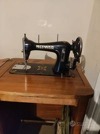 Macchina da cucire SINGER