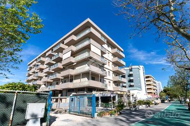 3 LOCALI A CESENATICO