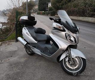 Suzuki Burgman AN 650