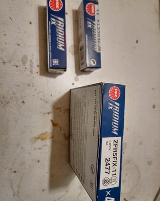 Candele per auto ZFR5FIX-11 mod. 2477
