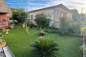 APPARTAMENTO 120 m² GIARDINO 120 m² ZONA PETTORI