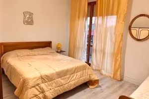 Corso GELONE - condominio con ascensore