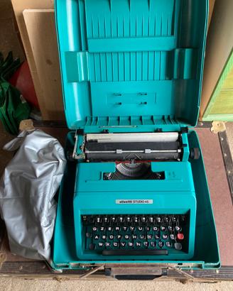 Olivetti Studio 44