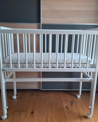 Lettino con materasso da attaccare al letto 
