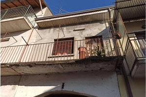 Immobile in asta di 107 m² con 3 locali a Lurago M