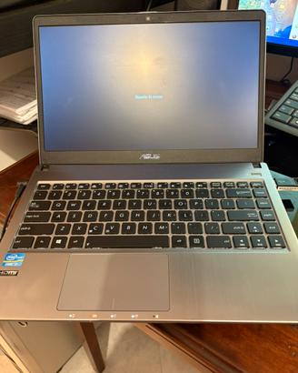 Notebook Asus 14”  core i7 ssd 256gb  8 gb ram
