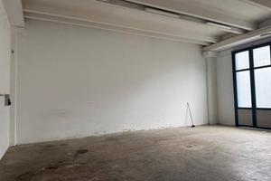 Immobile di 302 m² con 1 locale a Castelnuovo Rang