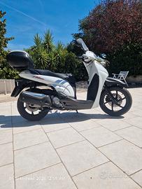 Honda sh 300 i 