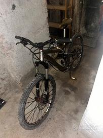 Mountain bike enduro/dh specialized enduro comp