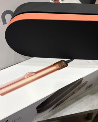 Dyson Airstrit