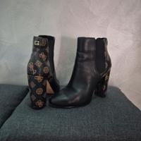 Guess stivaletti