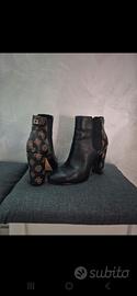 Guess stivaletti