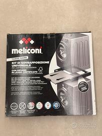 Kit sovrapposizione universale Meliconi