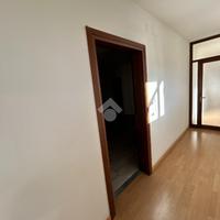 UFFICIO A VOLPAGO DEL MONTELLO