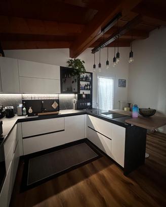 Cucina con penisola