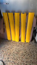 PASSACAVO IN PLASTICA calpestabili