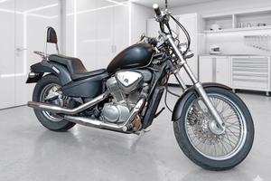 Honda VT 600 Shadow del 2002 NESSUN LAVORO DA FARE