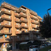 Attico in pieno centro con camino. Panoramico