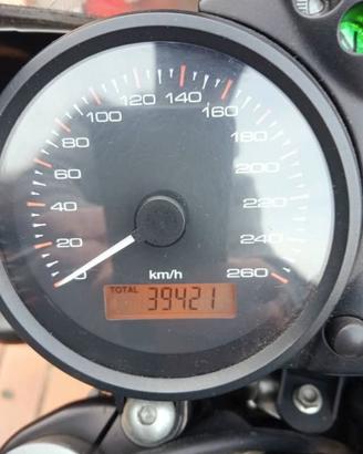 Ducati Monster 695