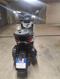Piaggio Beverly 400 S