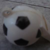 Fischietto a forma di Pallone da Calcio con gancio