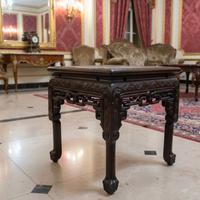 Tavolino in palissandro cinese intagliato XIX seco