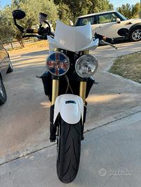 Triumph speed triple 1050