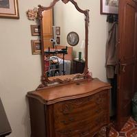 Comò con specchio in legno massello