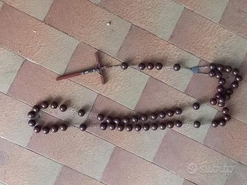 rosario in legno da appendere 