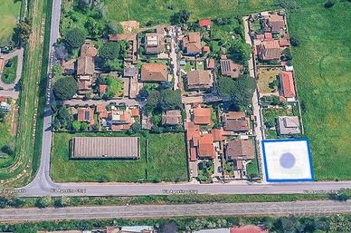 Terreno di 1000 m² a Roma