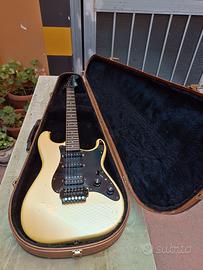 FENDER STRATOCASTER M.IN JAPAN 1986 PONTE FLOYD