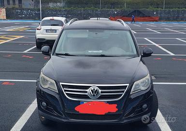 Tiguan  5900€