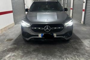 2020 Mercedes-Benz gla 200 – 150 cv premium editio