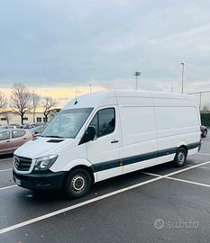 Trasporti Sgomberi traslochi e smaltimento rifiuti