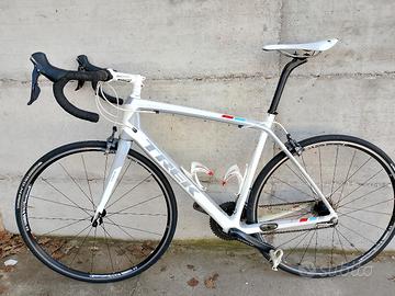 bicicletta da corsa Trek madone