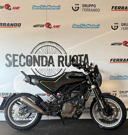 Husqvarna Svartpilen 401