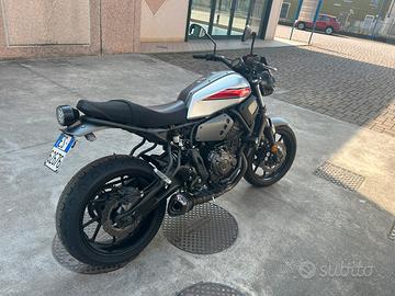 Yamaha xsr