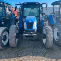 Trattore NEW HOLLAND TL 90 A