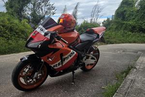 Honda cbr 600 rr repsol