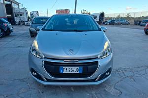 Peugeot 208 BlueHDi 75 5 porte Allure - 2015