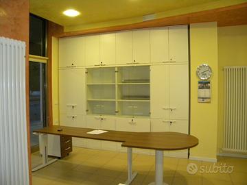 UFFICIO - STUDIO PRIVATO per 2 postazioni