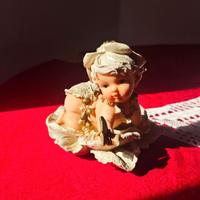 Statuina Ninfa dei Fiori in Resina con Farfalla