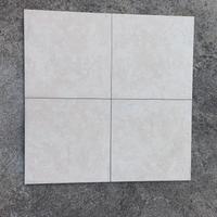 PIASTRELLE  34 X 34 - mq 65