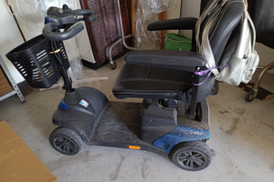 Scooter elettrico invacare colibrì