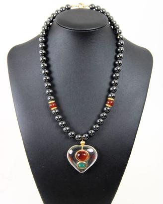 Collana in ematite.