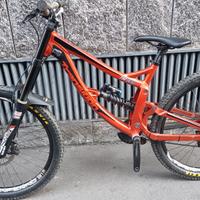 Transition Tr500 DH taglia MD