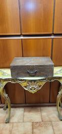 Valigia in legno