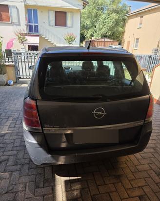 Opel Zafira 1.9 TDi 120cv 7 posti cambio automatic