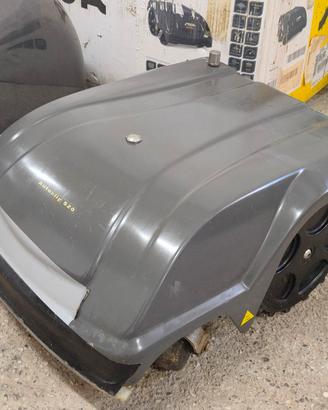 Robot tagliaerba stiga autoclip 520