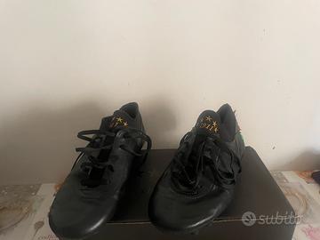 Scarpa calcio 5 stelle colobri come nuove 41.5